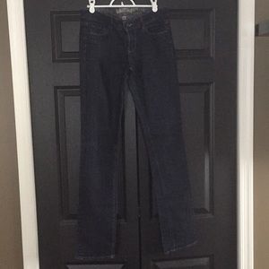 Paige Skyline jeans.